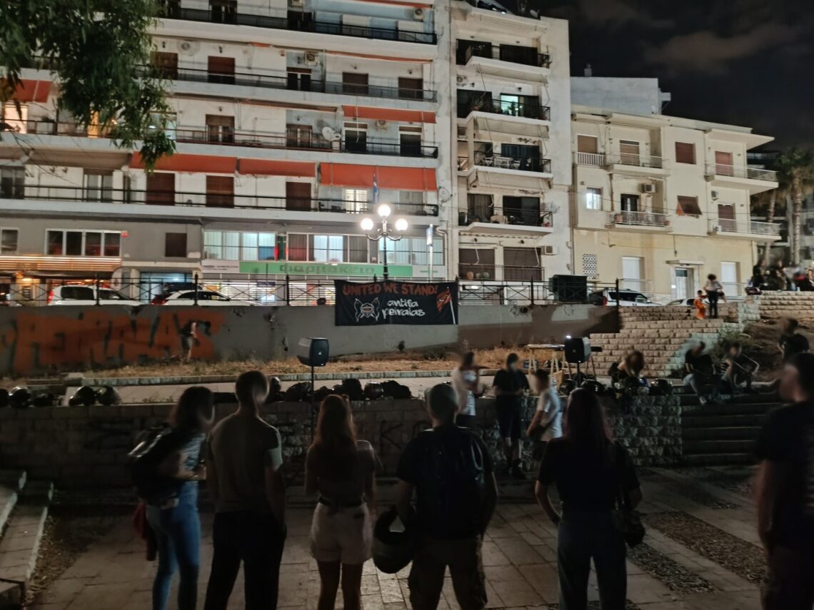 Λόγια απ’ τις γειτονιές // Ανταπόκριση από το Words & Sounds του Antifa Peiraias στον Πορφύρα